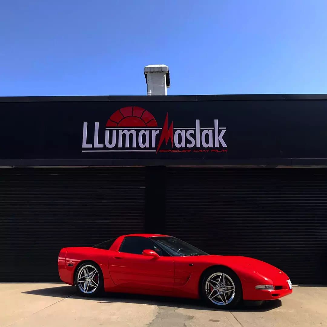Chevrolet Corvette — LLumar Maslak çalışması